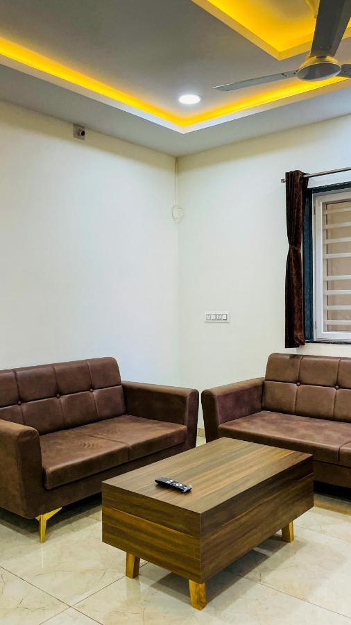 Luxurious 3 Bhk Villa In Bhuj - Shivani Homestay Ngoại thất bức ảnh